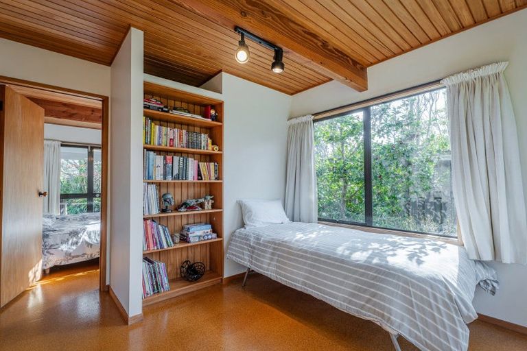 Photo of property in 24 Glen Venus, Pauanui, Hikuai, 3579