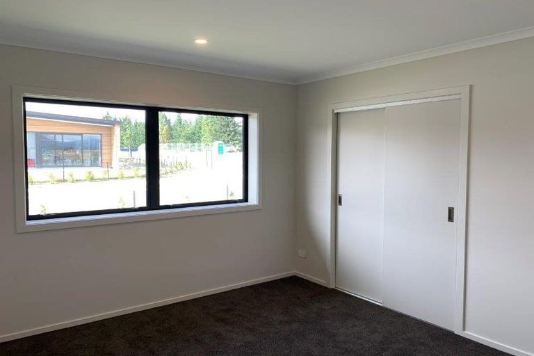 Photo of property in 12 Sawdon Street, Wanaka, 9305