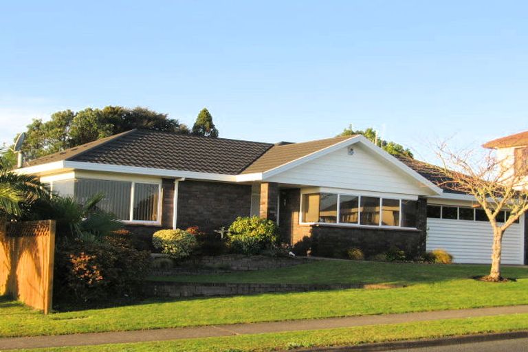 Photo of property in 14 Western Heights Drive, Western Heights, Hamilton, 3200