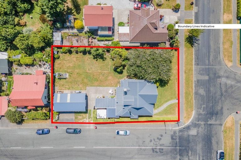 Photo of property in 127 Princes Street, Strathern, Invercargill, 9812