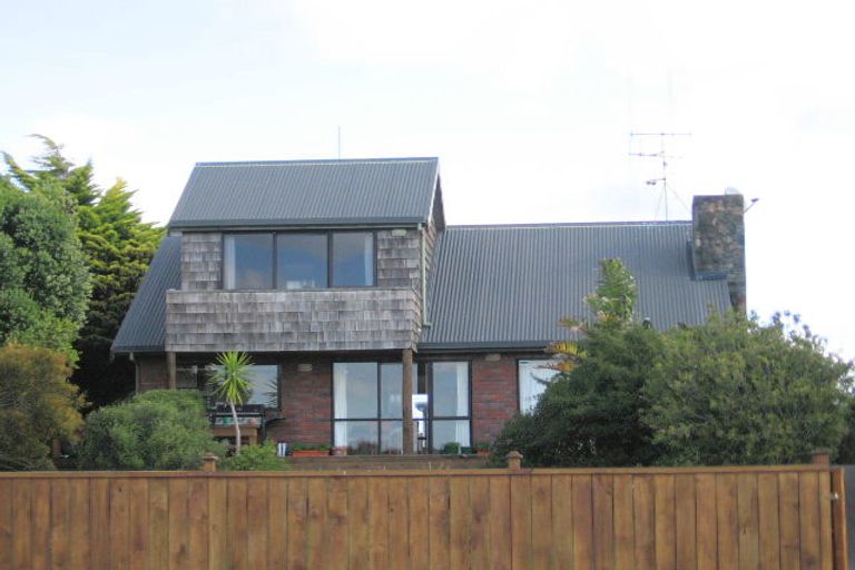 Photo of property in 740 Papamoa Beach Road, Papamoa Beach, Papamoa, 3118