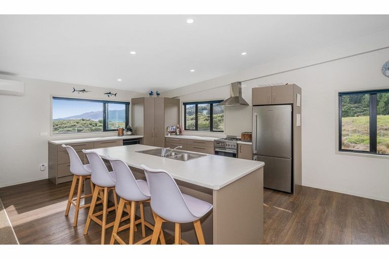 Photo of property in 1579 Colville Road, Amodeo Bay, Coromandel, 3584