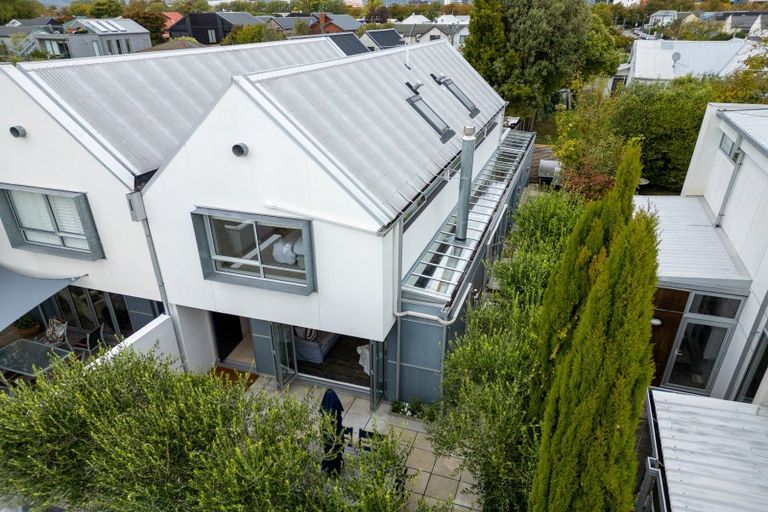 Photo of property in 58 Clare Road, St Albans, Christchurch, 8014