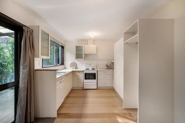 Photo of property in 2/29 Sumnervale Drive, Sumner, Christchurch, 8081