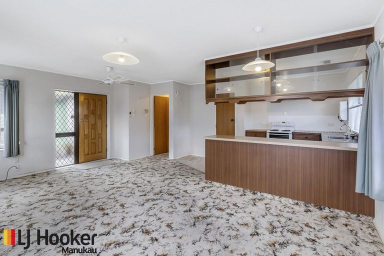 Photo of property in 221b Queen Street, Pukekohe, 2120