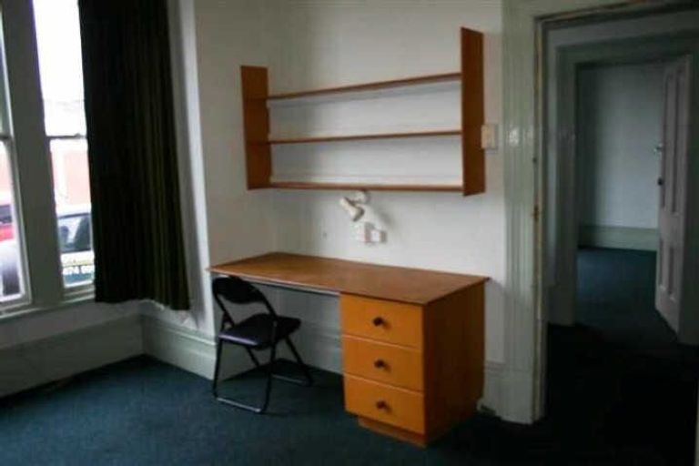 Photo of property in 83 Harrow Street, Dunedin Central, Dunedin, 9016