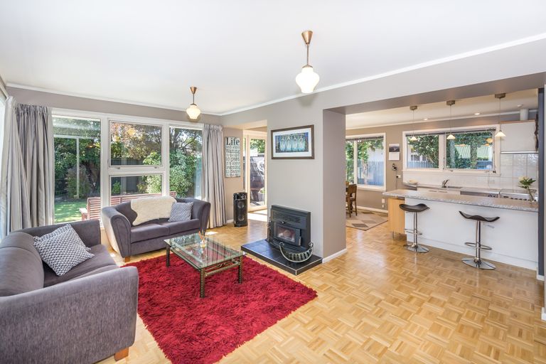 Photo of property in 6 Stanbury Avenue, Somerfield, Christchurch, 8024