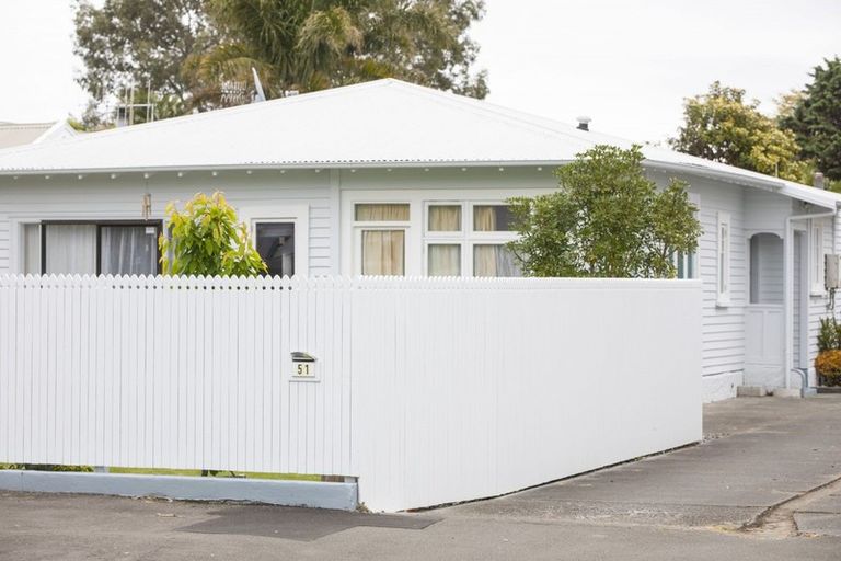 Photo of property in 51a-b Mcgrath Street, Napier South, Napier, 4110