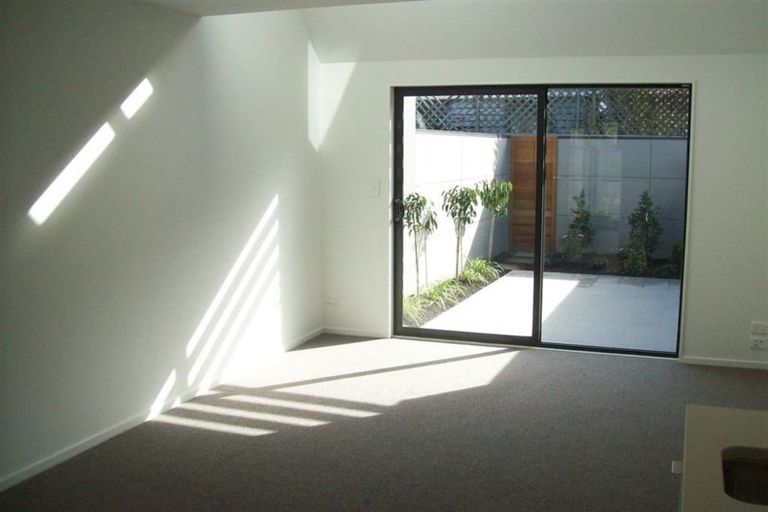 Photo of property in 2/435 Madras Street, St Albans, Christchurch, 8014