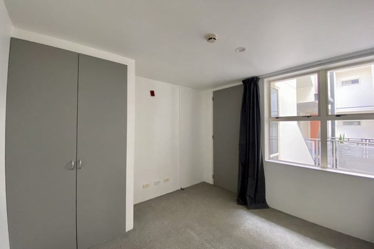 Photo of property in Sirocco Apartments, 608/8 Church Street, Wellington Central, Wellington, 6011