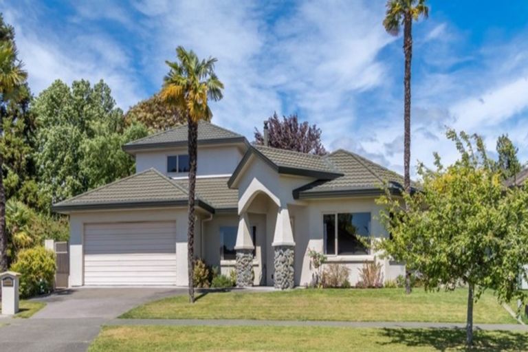 Photo of property in 17a Hetley Crescent, Taradale, Napier, 4112