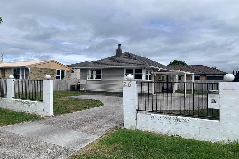 Photo of property in 26 Martin Road, Manurewa, Auckland, 2102