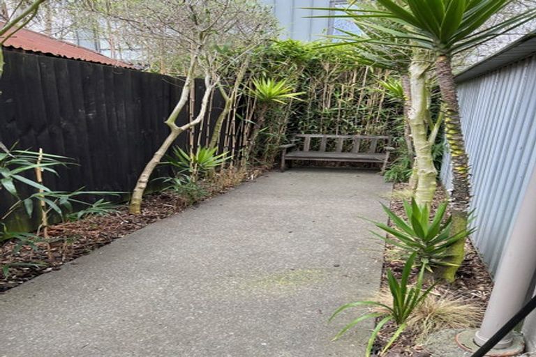 Photo of property in 1/220 Worcester Street, Christchurch Central, Christchurch, 8011