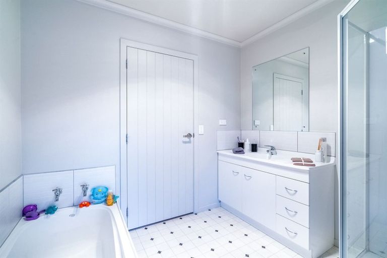 Photo of property in 23 Mcgilvray Road, Myross Bush, Invercargill, 9876