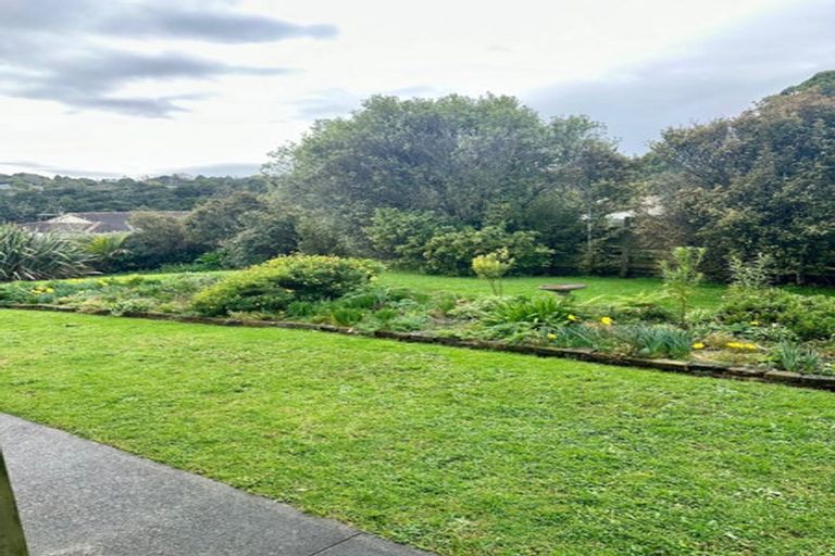 Photo of property in 120 Eskdale Road, Birkdale, Auckland, 0626