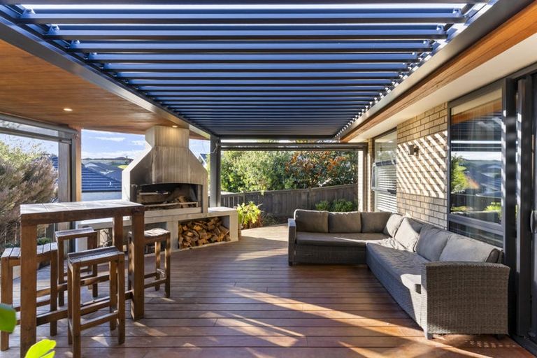 Photo of property in 61 Lisle Farm Drive, Pukekohe, 2120
