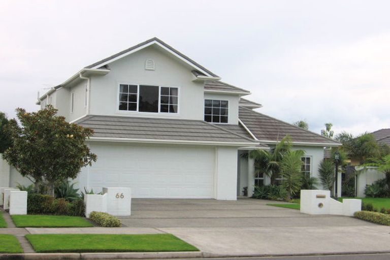 Photo of property in 66 Delmont Close, East Tamaki Heights, Auckland, 2016