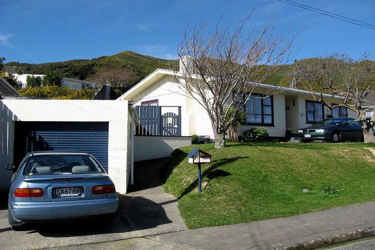 Photo of property in 11 Castlerea Street, Wainuiomata, Lower Hutt, 5014