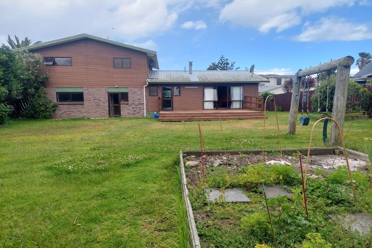 Photo of property in 27 Fishermans Drive, Coastlands, Whakatane, 3120