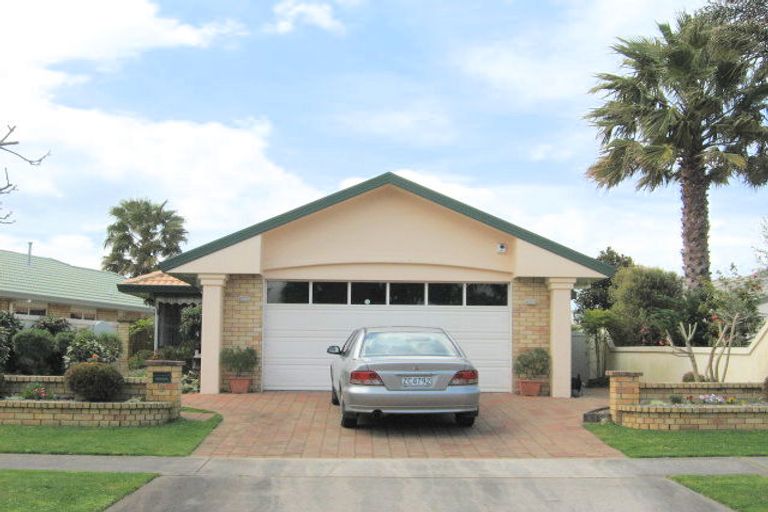 Photo of property in 9 Monterey Key, Papamoa Beach, Papamoa, 3118