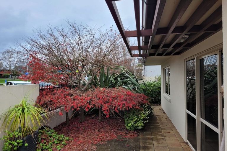 Photo of property in 4/1328 Pukuatua Street, Rotorua, 3010