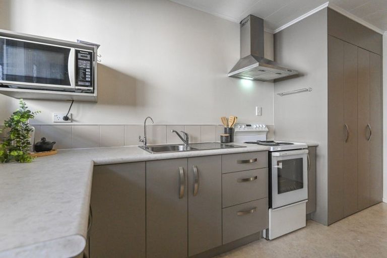 Photo of property in 602 Avenue Road West, Saint Leonards, Hastings, 4120