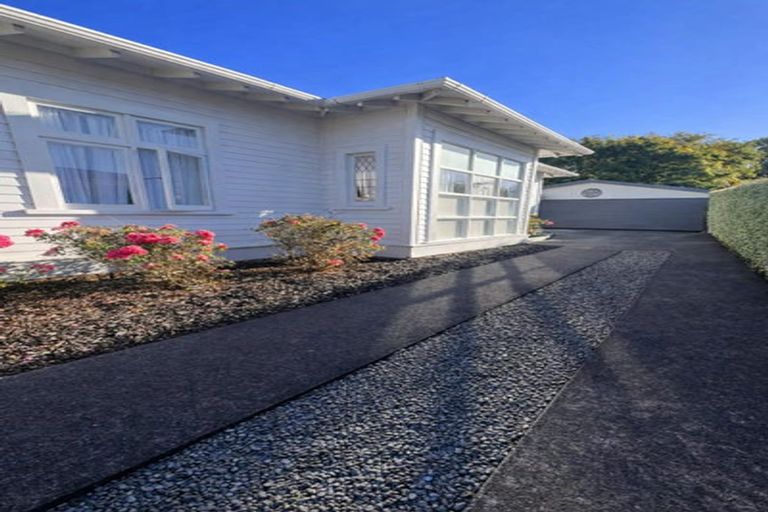 Photo of property in 13 Chester Street, Waverley, 4510