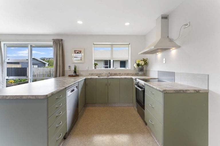 Photo of property in 1/46 Dorset Avenue, Westown, New Plymouth, 4310