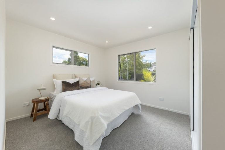 Photo of property in 58a Cedar Heights Avenue, Massey, Auckland, 0614