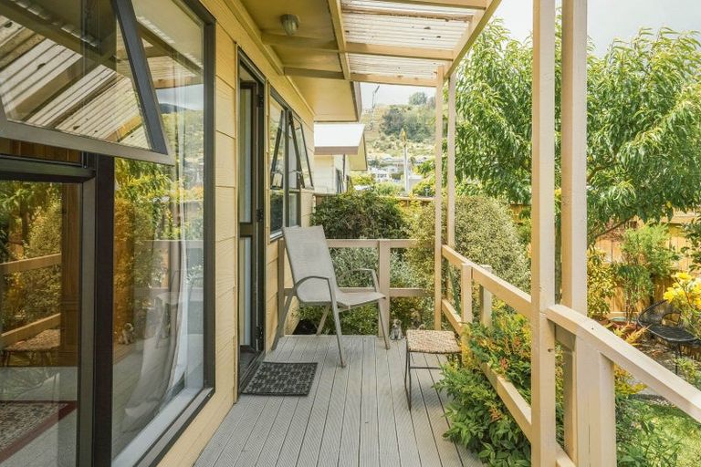 Photo of property in 1/27 Ranui Road, Stoke, Nelson, 7011