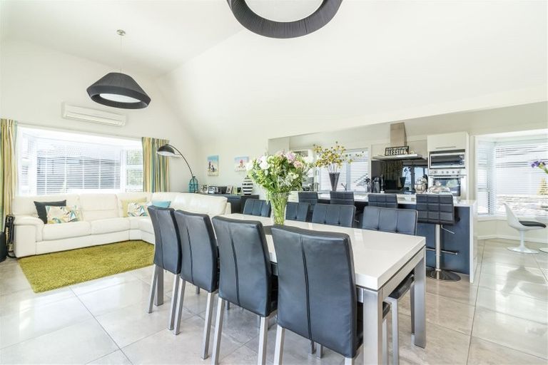 Photo of property in 4 Nehru Place, Cashmere, Christchurch, 8022