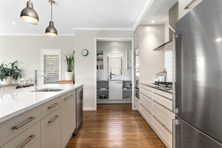 Photo of property in 56 Saint Michaels Avenue, Bethlehem, Tauranga, 3110