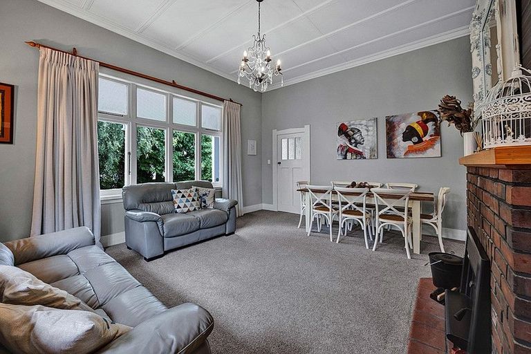 Photo of property in 2 Morrissey Street, Hawera, 4610