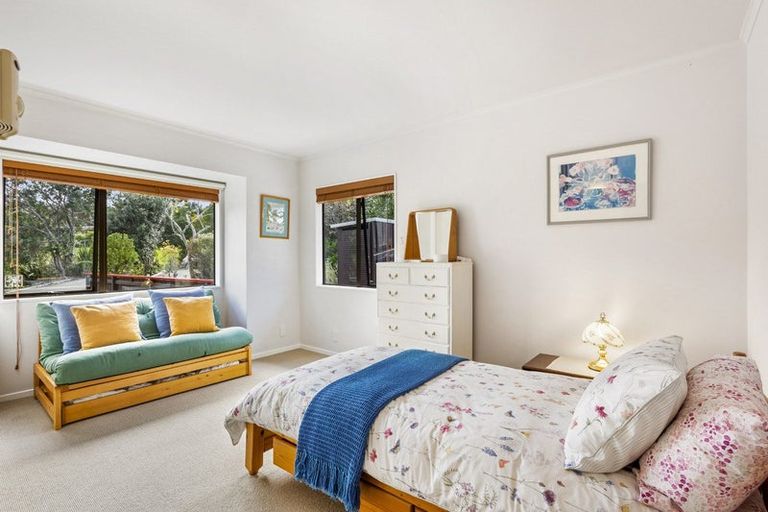 Photo of property in 8 Clayden Drive, Gulf Harbour, Whangaparaoa, 0930