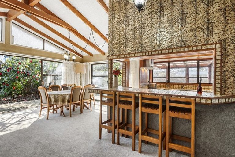 Photo of property in 55 Blakeborough Drive, Forrest Hill, Auckland, 0620