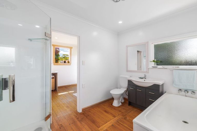 Photo of property in 24 Jennifer Street, Bryndwr, Christchurch, 8053