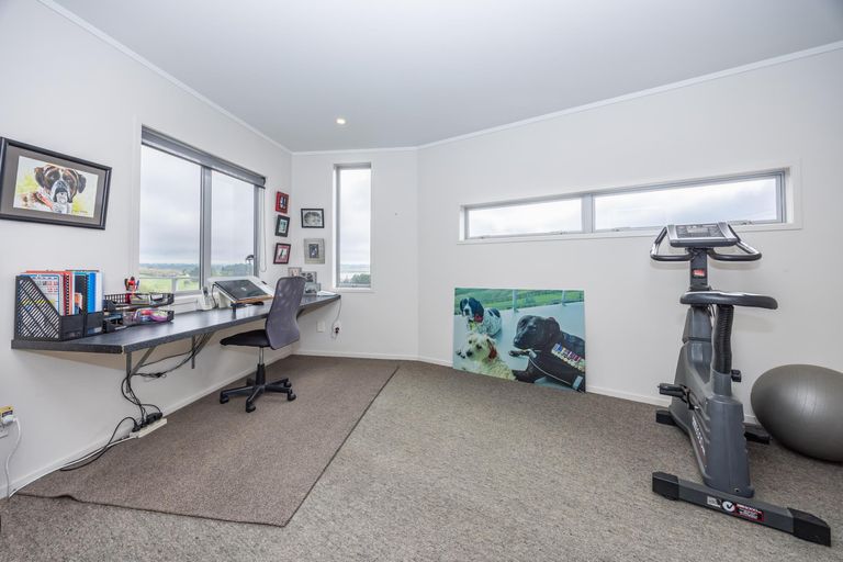 Photo of property in 70 Hillside Heights Road, Huntly, 3771