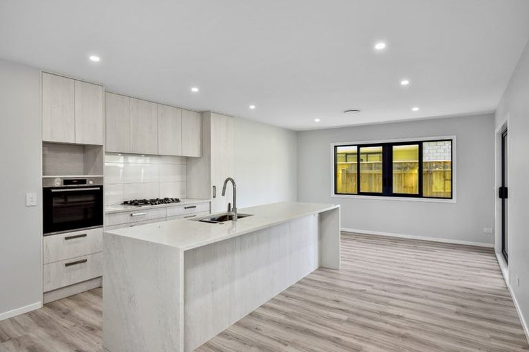 Photo of property in 25 Hudson Place, Paraparaumu, 5032