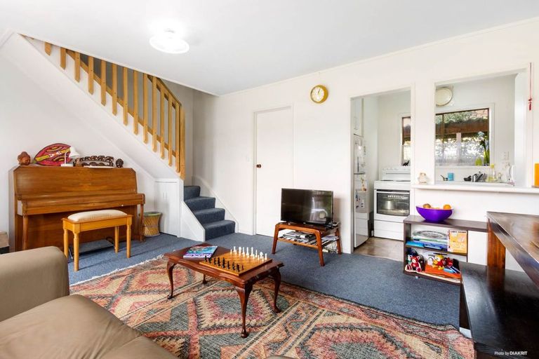 Photo of property in 7/18 Seabrook Avenue, New Lynn, Auckland, 0600