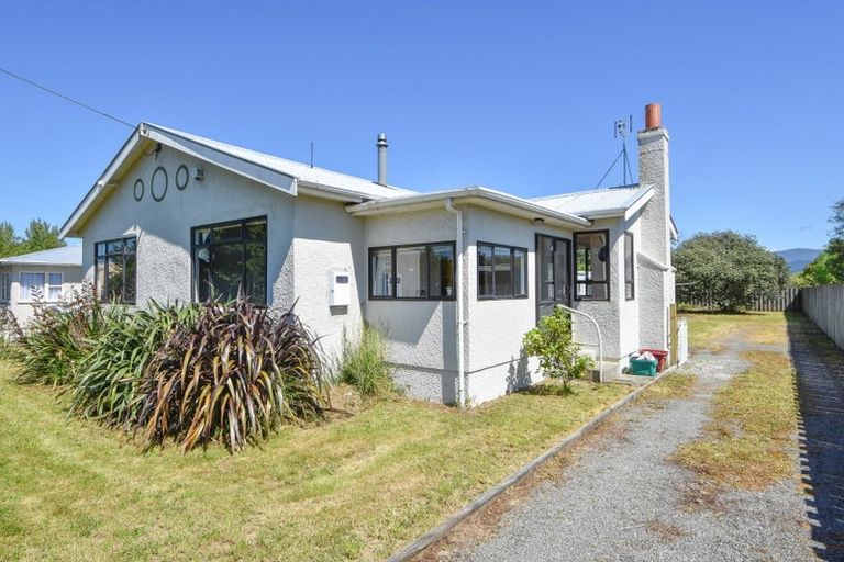 Photo of property in 308 High Street South, Carterton, 5713