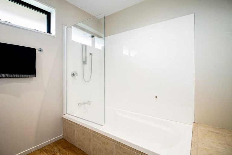 Photo of property in 4 Rangiora Woodend Road, Woodend, 7610