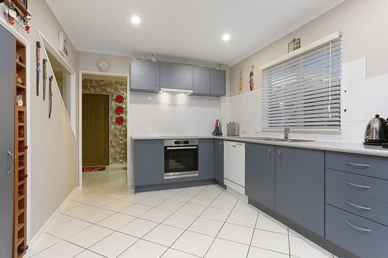 Photo of property in 67 Clea View, Gulf Harbour, Whangaparaoa, 0930