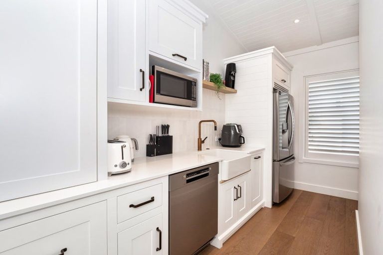 Photo of property in 10 Oceania Sands Way, Papamoa Beach, Papamoa, 3118