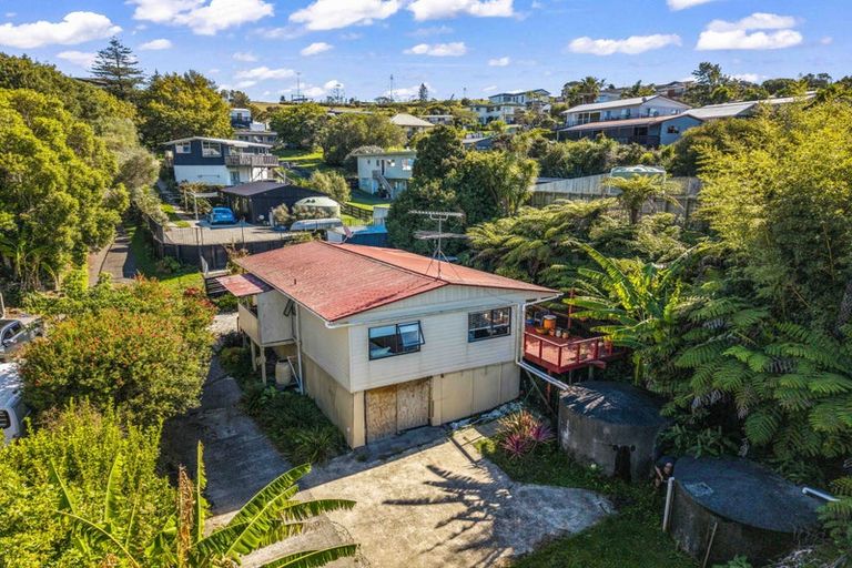 Photo of property in 1/24 Everard Avenue, Army Bay, Whangaparaoa, 0930