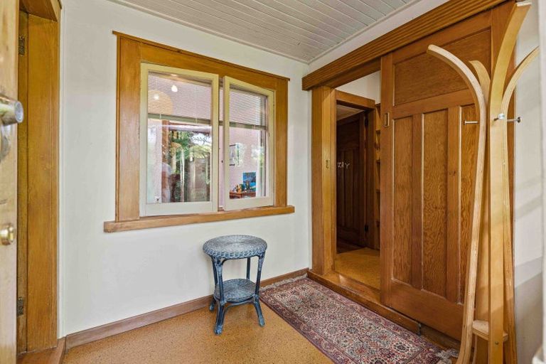 Photo of property in 24 Myrtle Street, Hamilton East, Hamilton, 3216