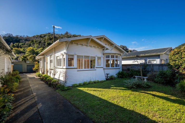 Photo of property in 195 Nile Street, Maitai, Nelson, 7010