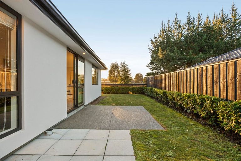 Photo of property in 49 Quinn Crescent, Woodend, 7610