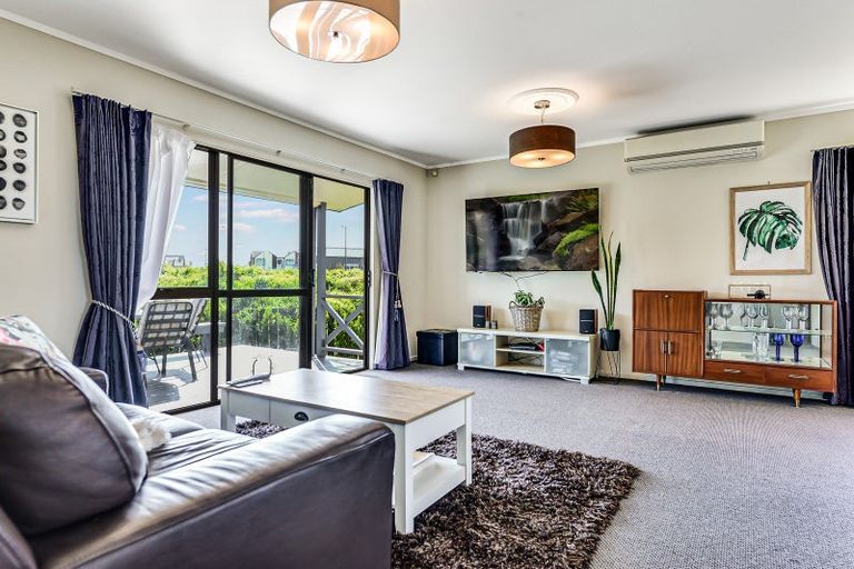 Photo of property in 27 Rutland Street, Fairview Downs, Hamilton, 3214