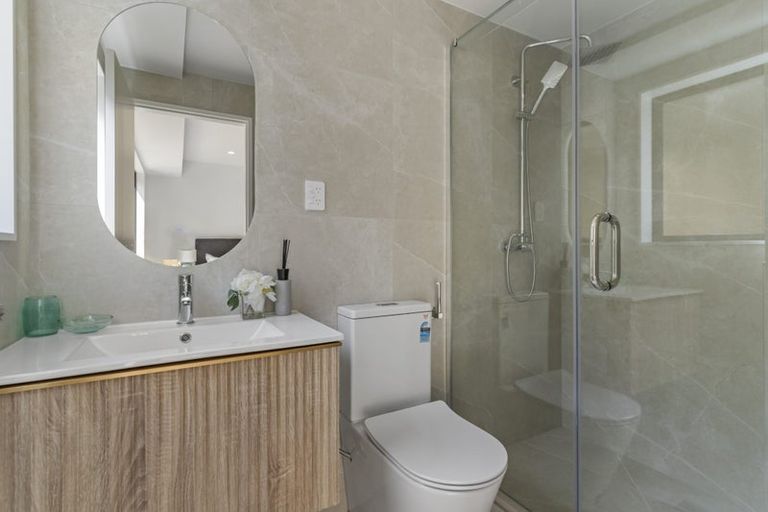 Photo of property in 8e Howe Street, Howick, Auckland, 2014