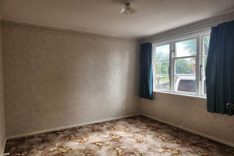 Photo of property in 24 Earnslaw Crescent, Bryndwr, Christchurch, 8053